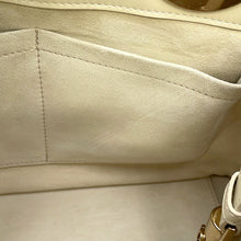 Load image into Gallery viewer, Dior Lady 95.22 lattéM0699OVJX_M030 Calf Leather Size Medium