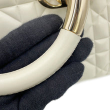 Load image into Gallery viewer, Dior Lady 95.22 lattéM0699OVJX_M030 Calf Leather Size Medium