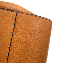 将图像加载到图库查看器中,LOEWE hammock Light Camel387.12KN60 Leather Size Small