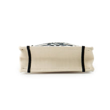 将图像加载到图库查看器中,Dior vertical book tote White/Blue/Black Canvas