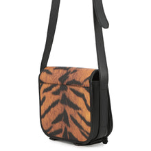 将图像加载到图库查看器中,BURBERRY Tiger print messenger bag Orange/Black8050873 PVC Leather