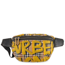 将图像加载到图库查看器中,BURBERRY SONNY Vintage Check Print Crossbody Bag Beige/Yellow/Black40742141 Nylon Leather Size Large