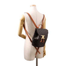 将图像加载到图库查看器中,CELINE Triomphe Bonnie Backpack Tan PVC Leather