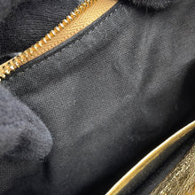 将图像加载到图库查看器中,BALENCIAGA Le Cagoule Shoulder Bag Gold695814 Leather