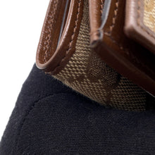 将图像加载到图库查看器中,GUCCI The Hacker Compact Wallet Brown/Beige681708 Canvas/Leather