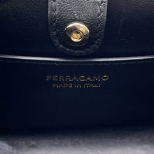 将图像加载到图库查看器中,Ferragamo Gancini Chain Pouch Black213984 Patent Leather
