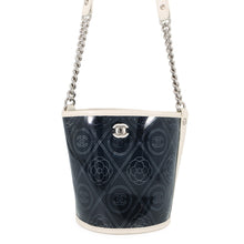 Load image into Gallery viewer, CHANEL Camellia CC Logo ChainShoulder Black/WhiteA57636 Plastics Leather