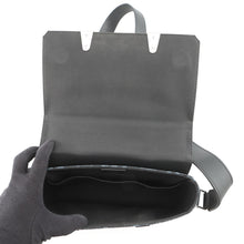 Load image into Gallery viewer, LOUIS VUITTON Trunk Messenger Virgil Abloh NoirM57271 Monogram / pastel Size PM