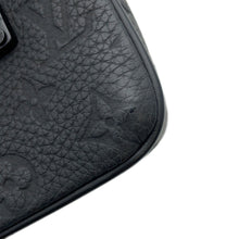Load image into Gallery viewer, LOUIS VUITTON SPadlock Vertical Wearable Wallet NoirM81524 Monogram・Taurillon