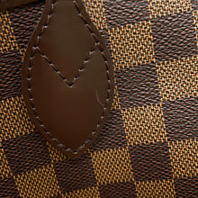 将图像加载到图库查看器中,LOUIS VUITTON Neverfull RedN51109 Damier Ebene Canvas Size PM