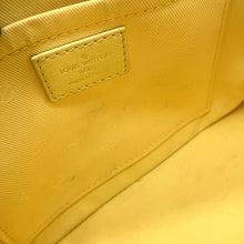 Load image into Gallery viewer, LOUIS VUITTON Alma・Soft bananaM59821 bubble glam Size BB