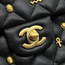将图像加载到图库查看器中,CHANEL Matelasse Double Flap Egyptian Bag Charm Chain Shoulder Bag BlackA01112 Lambskin Size 25