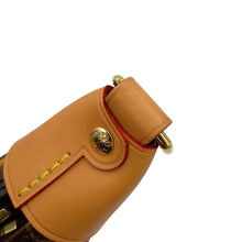 将图像加载到图库查看器中,LOUIS VUITTON loop BeigeM81098 Monogram