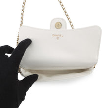 将图像加载到图库查看器中,CHANEL Chain Phone Case WhiteAP2096-B10583-10601 Caviar Leather