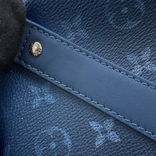 将图像加载到图库查看器中,LOUIS VUITTON Keepall Bandouliere BlueM11558 Monogram/Gradient Size 55