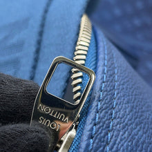 将图像加载到图库查看器中,LOUIS VUITTON Keepall Bandouliere BlueM11558 Monogram/Gradient Size 55