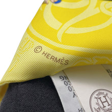 将图像加载到图库查看器中,HERMES Twilly Ex-Libris Les Parisiennes JauneSoufre/Grease Silk100%