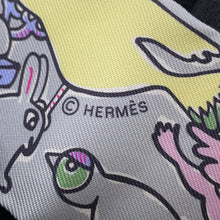 将图像加载到图库查看器中,HERMES Twilly A Thousand and One Rabbits Mille et Un Lapins Gripere/Rose/Jaune Silk100%