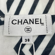 Load image into Gallery viewer, CHANEL Skirt Size 38 White/BlackP74305-V65948-MB103 Cotton100%