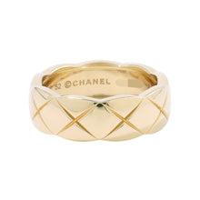 Load image into Gallery viewer, CHANEL Coco Crush Collection Ring Size Medium/52/#12J10571 18K Yellow Gold