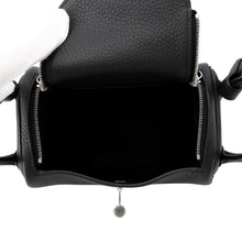Load image into Gallery viewer, HERMES Lindy Black Taurillon Clemence Size Mini