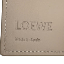 将图像加载到图库查看器中,LOEWE Anagram 6-key case ClayC821K92X01 Calf Leather