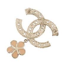Load image into Gallery viewer, CHANEL CC Logo Clover Brooch Metal