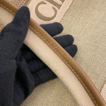 Load image into Gallery viewer, Chloe Woody tote Brassie BeigeCHC23AS383L1726Y Canvas Calf Leather Size Medium
