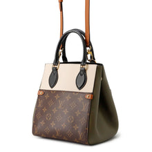 将图像加载到图库查看器中,LOUIS VUITTON Fold tote Claim/Khaki/NoirM45388 Monogram Leather Size PM