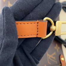 将图像加载到图库查看器中,LOUIS VUITTON Fold tote Claim/Khaki/NoirM45388 Monogram Leather Size PM