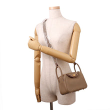 Load image into Gallery viewer, HERMES Lindy Etoupe Taurillon Clemence Size Mini