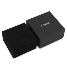 将图像加载到图库查看器中,CHANEL CC Logo Bangle Gold Plated