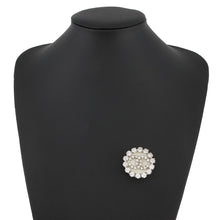 将图像加载到图库查看器中,CHANEL Brooch CC Logo CircleA15462-Y01706-Z2381 Metal Plastic Rhinestone