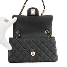 将图像加载到图库查看器中,CHANEL Mini Matelasse ChainShoulder Bag BlackA69900 Y04059 94305 Lambskin Size 20