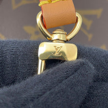 将图像加载到图库查看器中,LOUIS VUITTON Petit Sac Plat BrownM69442 Monogram