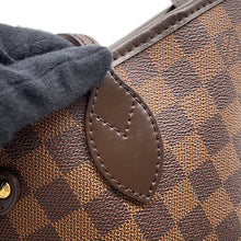 将图像加载到图库查看器中,LOUIS VUITTON Neverfull RedN51109 Damier Ebene Canvas Size PM