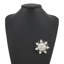 将图像加载到图库查看器中,CHANEL CC Logo Sun BroochAB7728 Metal Rhinestone