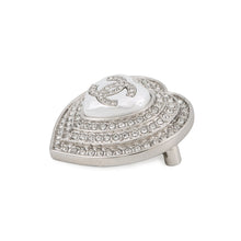 将图像加载到图库查看器中,CHANEL CC Logo Heart Brooch Metal Rhinestone