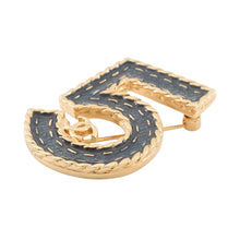 Load image into Gallery viewer, CHANEL No.5 Brooch Gp