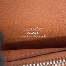 Load image into Gallery viewer, HERMES Avexois Compact ANIMAPOLIS Gold/Multicolor Swift Leather/Silk