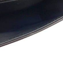 Load image into Gallery viewer, LOUIS VUITTON New Flap Messenger GrisM30808 Taiga Leather