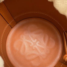 Load image into Gallery viewer, LOEWE Jardinier Pocket Shoulder Bag TanA630G43X01 Calf Leather