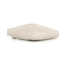 将图像加载到图库查看器中,PRADA Triangle Clutch Bag White1NE039 Leather