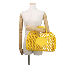 将图像加载到图库查看器中,FENDI basket Yellow8BH389 Plastic Leather Size Medium