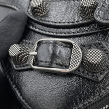 将图像加载到图库查看器中,BALENCIAGA Lucagol Heart Pouch Black7716741VG9Y1000 Leather