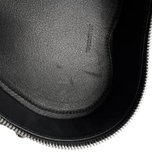 将图像加载到图库查看器中,BALENCIAGA Lucagol Heart Pouch Black7716741VG9Y1000 Leather