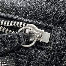 将图像加载到图库查看器中,BALENCIAGA Lucagol Heart Pouch Black7716741VG9Y1000 Leather