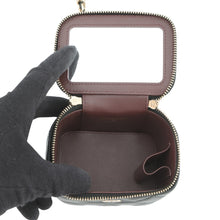 将图像加载到图库查看器中,CHANEL Matelasse Chain Shoulder Vanity BlackAP2158 Caviar Leather