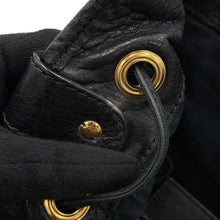 将图像加载到图库查看器中,BALENCIAGA giant mini pom pom Black285439 Leather