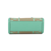 将图像加载到图库查看器中,GUCCI Jumbo GG Canvas Mini Tote Beige/Light Green671623 Jumbo GG Canvas Leather